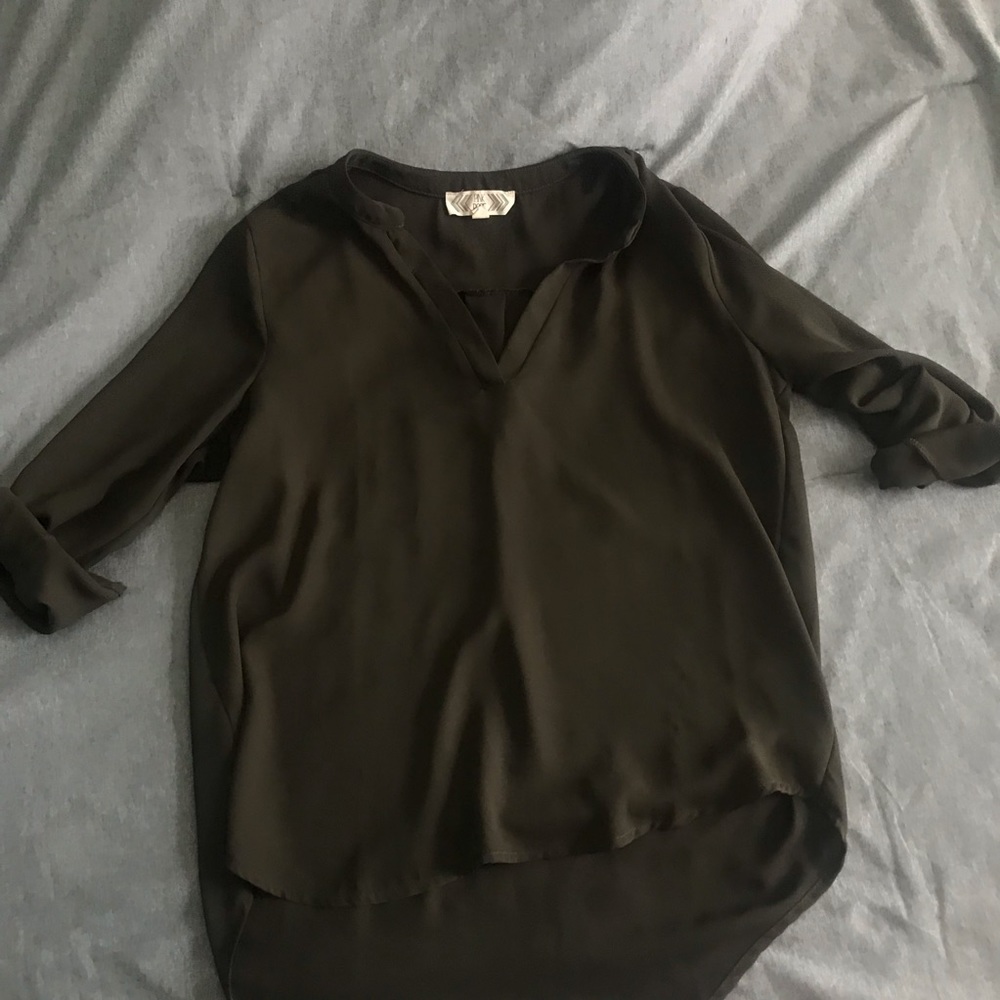 olive green top